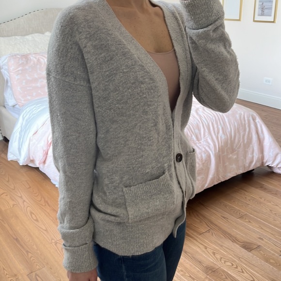 DEX - OVERSIZED LONG BUTTON DOWN CARDIGAN - Picture 7 of 15